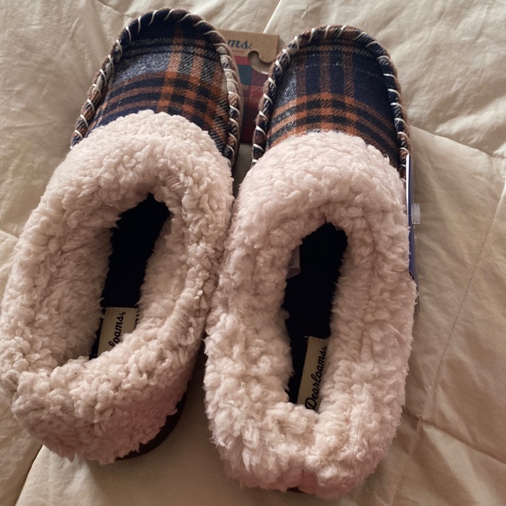 Deadpan slippers women’s size 9-10